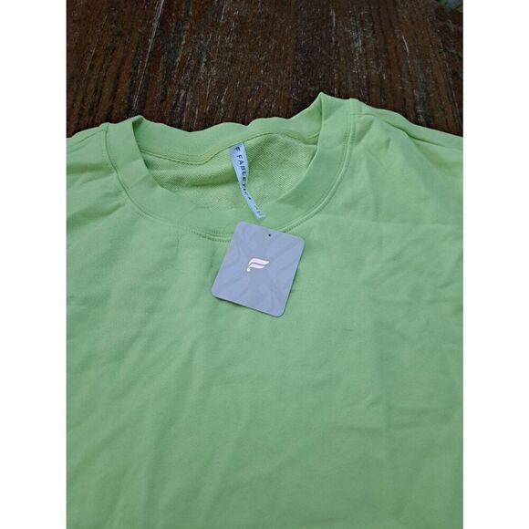 New 2X Fabletics Sprout Athletic Club Lightweight Go To Cropped Crewneck Shirt - Picture 7 of 9